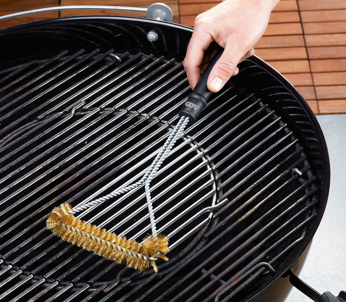 Grillzange BBQ & Triangel Buerste BBQ Set